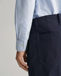 LIGHT BLUE, SLIM STRETCH OXFORD SHIRT, CLOSE-UP BY GANT AU.