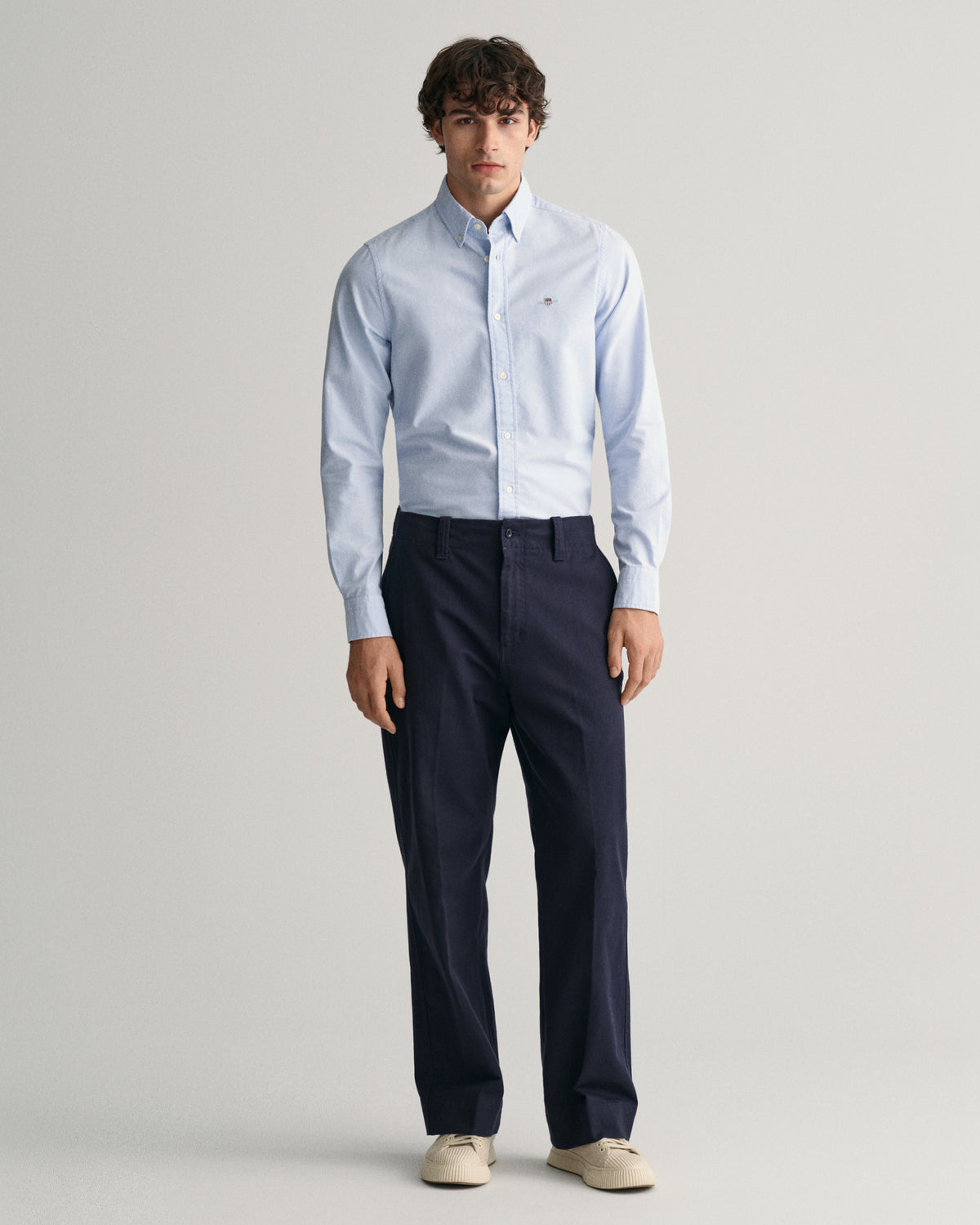 LIGHT BLUE, SLIM STRETCH OXFORD SHIRT BY GANT AU.