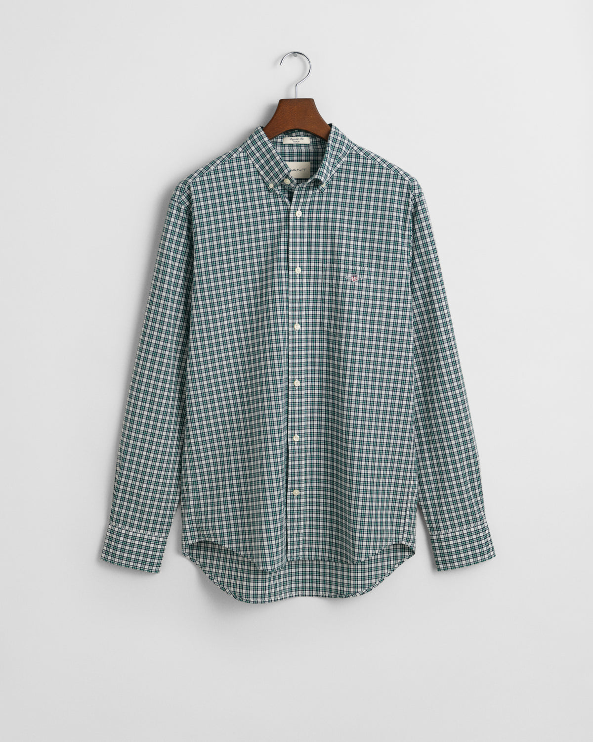 DEEP FOREST GREEN, REG POPLIN SMALL CHECK SHIRT, FLAT-LAY BY GANT AU.