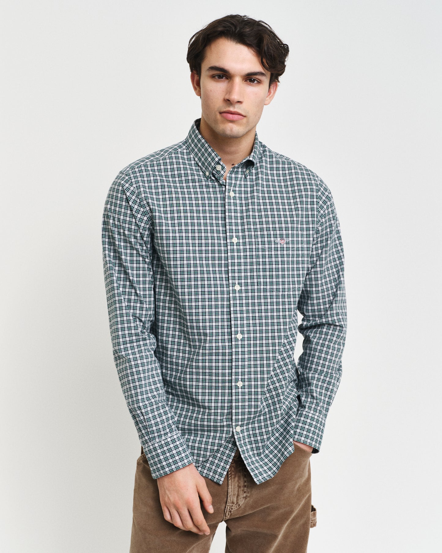 DEEP FOREST GREEN, REG POPLIN SMALL CHECK SHIRT, FRONT-VIEW BY GANT AU.