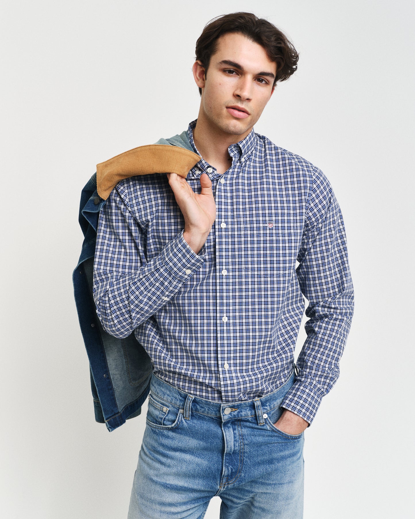 COLLEGE BLUE, REG POPLIN SMALL CHECK SHIRT, FRONT-VIEW BY GANT AU.