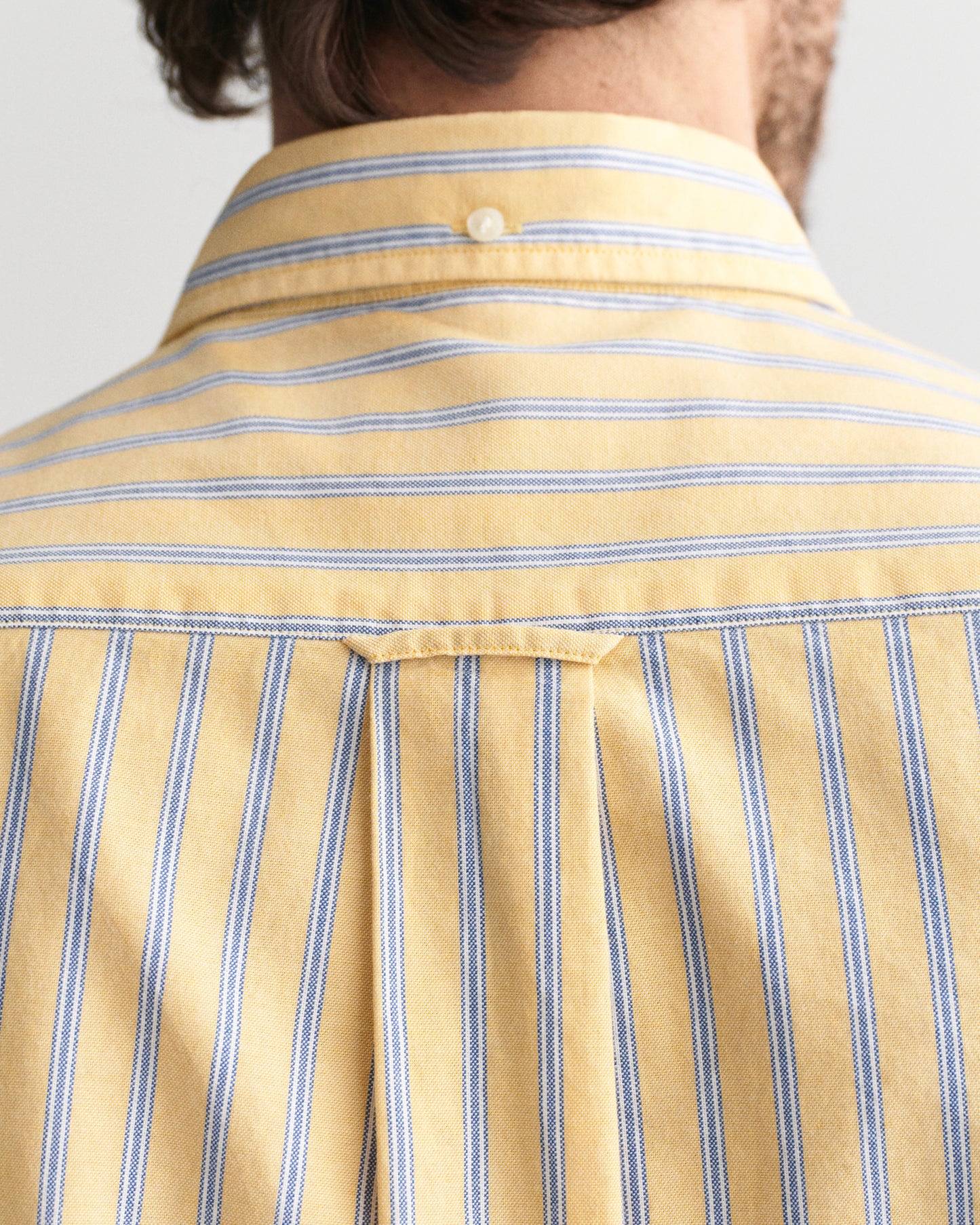 FADED SUNSET, REG ARCHIVE OXFORD STRIPE SHIRT, CLOSE-UP BY GANT AU.
