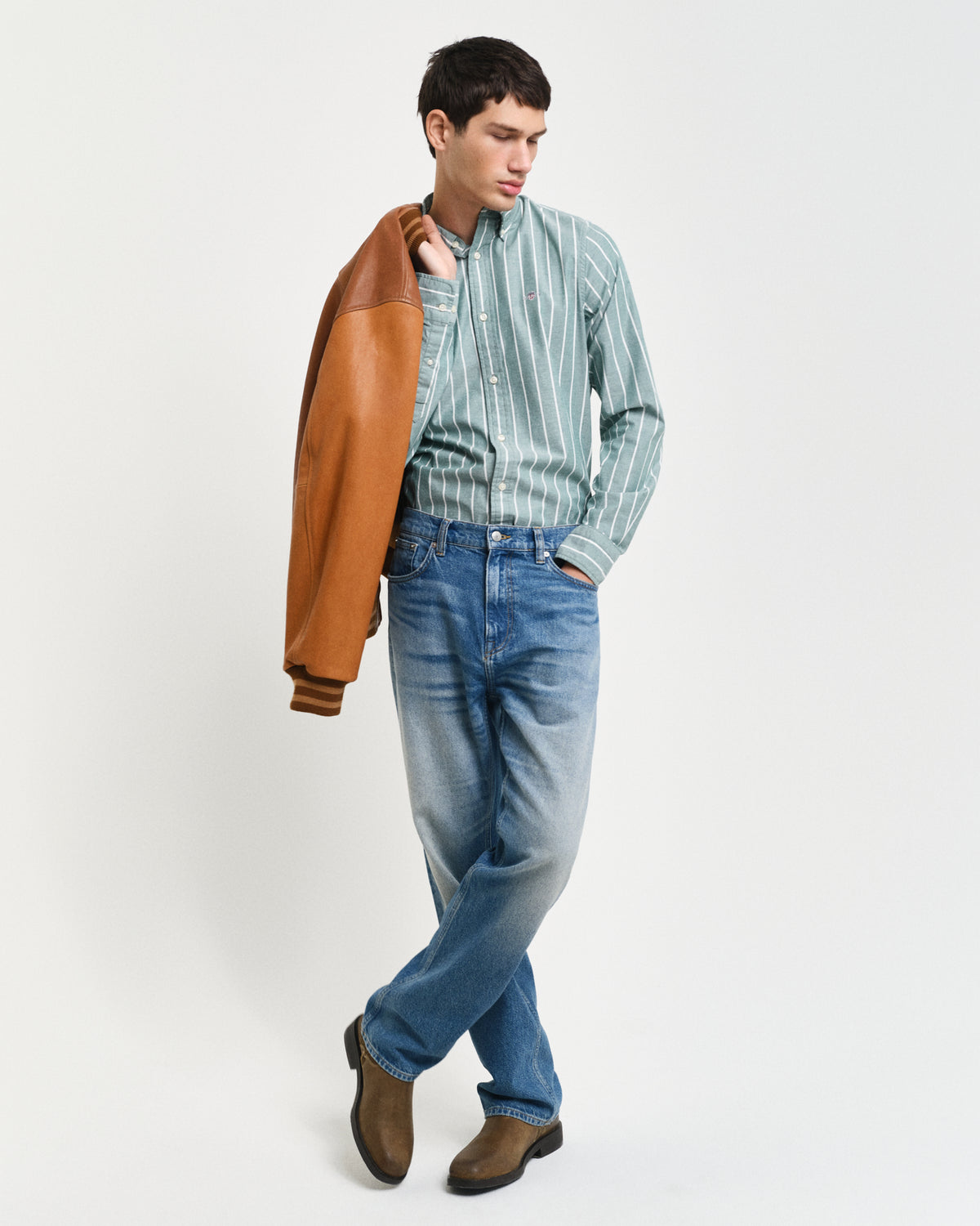 DEEP FOREST GREEN, SLIM OXFORD STRETCH STRIPE SHIRT BY GANT AU.