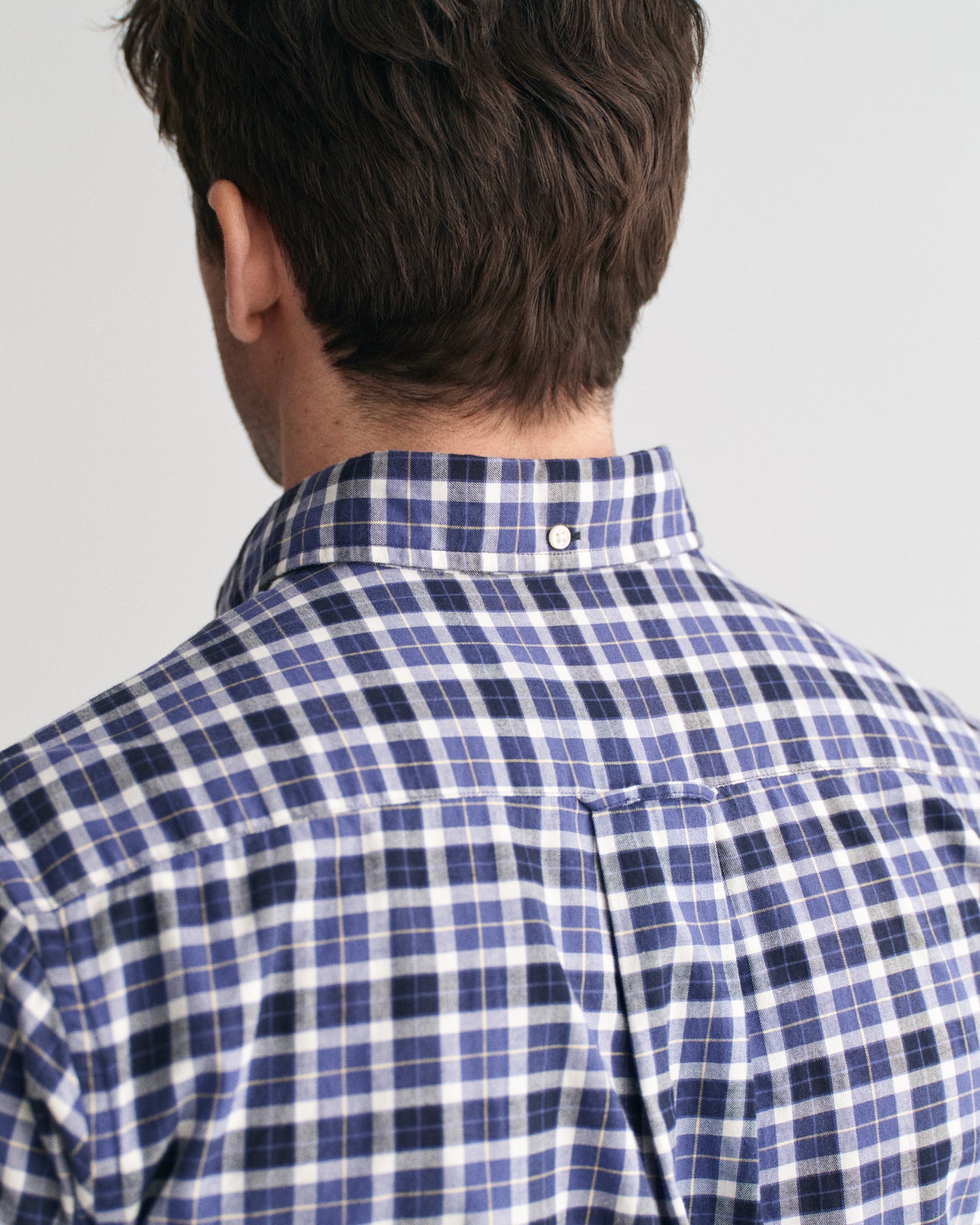 SAILOR NAVY, REG LIGHT TWILL CHECK SHIRT, CLOSE-UP BY GANT AU.