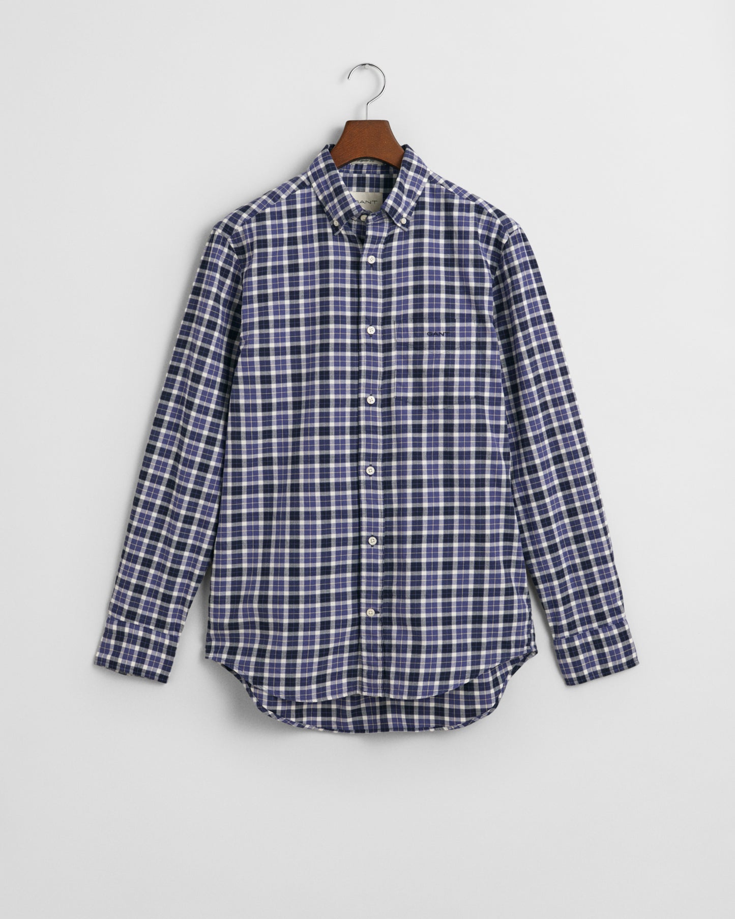 SAILOR NAVY, REG LIGHT TWILL CHECK SHIRT, FLAT-LAY BY GANT AU.