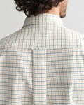 BURNT WHEAT, REG CLASSIC OXFORD CHECK SHIRT, CLOSE-UP BY GANT AU.