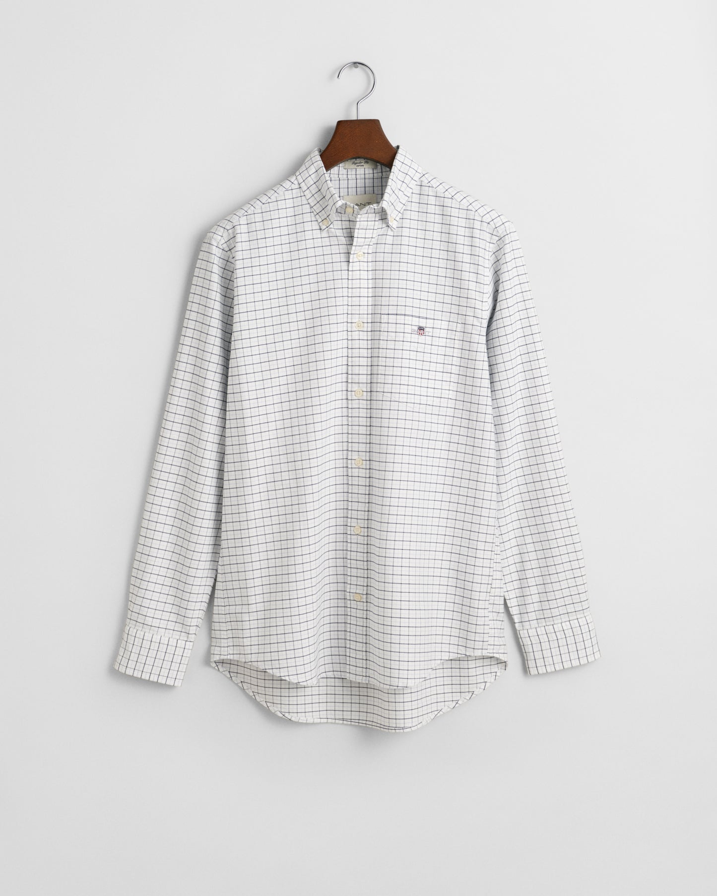 LIGHT BLUE, REG CLASSIC OXFORD CHECK SHIRT, FLAT-LAY BY GANT AU.