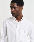 LIGHT PINK, REG CLASSIC OXFORD CHECK SHIRT, CLOSE-UP BY GANT AU.