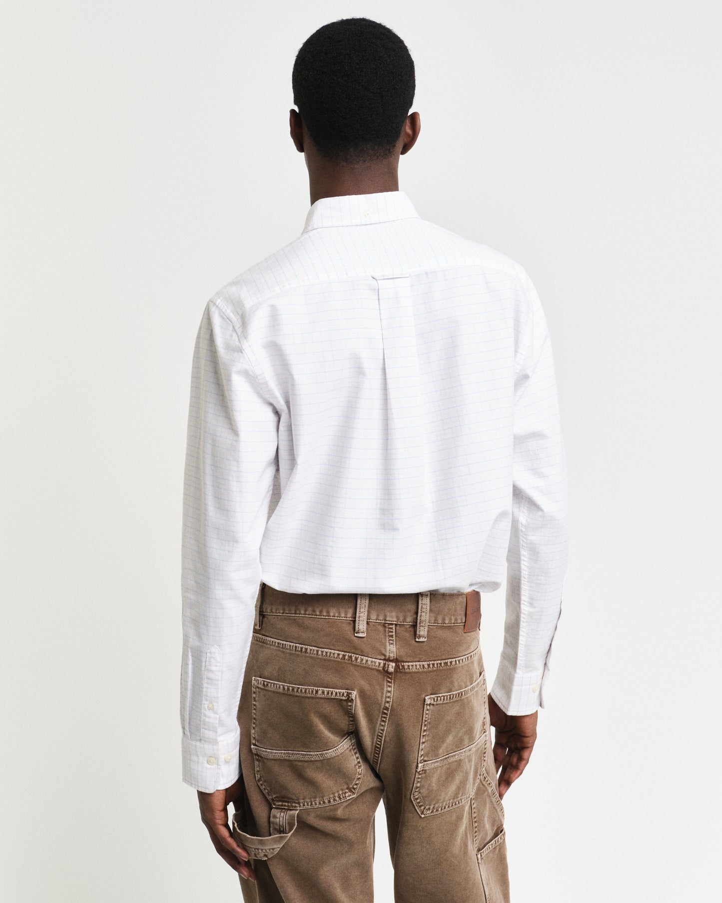 LIGHT PINK, REG CLASSIC OXFORD CHECK SHIRT, BACK-VIEW BY GANT AU.
