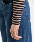 CARAMEL BEIGE, SLIM STRIPED RIBBED TURTLENECK, CLOSE-UP BY GANT AU.