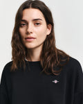BLACK, SHIELD C-NECK SWEAT, CLOSE-UP BY GANT AU.