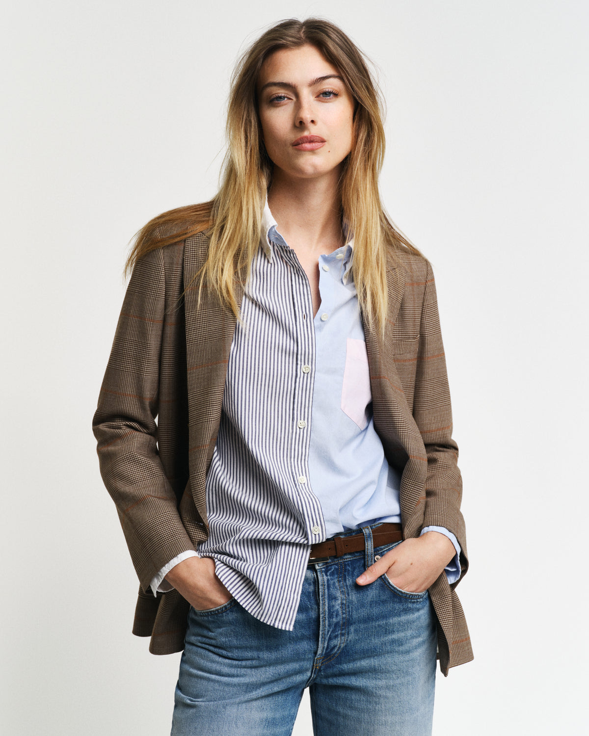 MUTED BLUE, REL PATCHWORK BD SHIRT, FRONT-VIEW BY GANT AU.