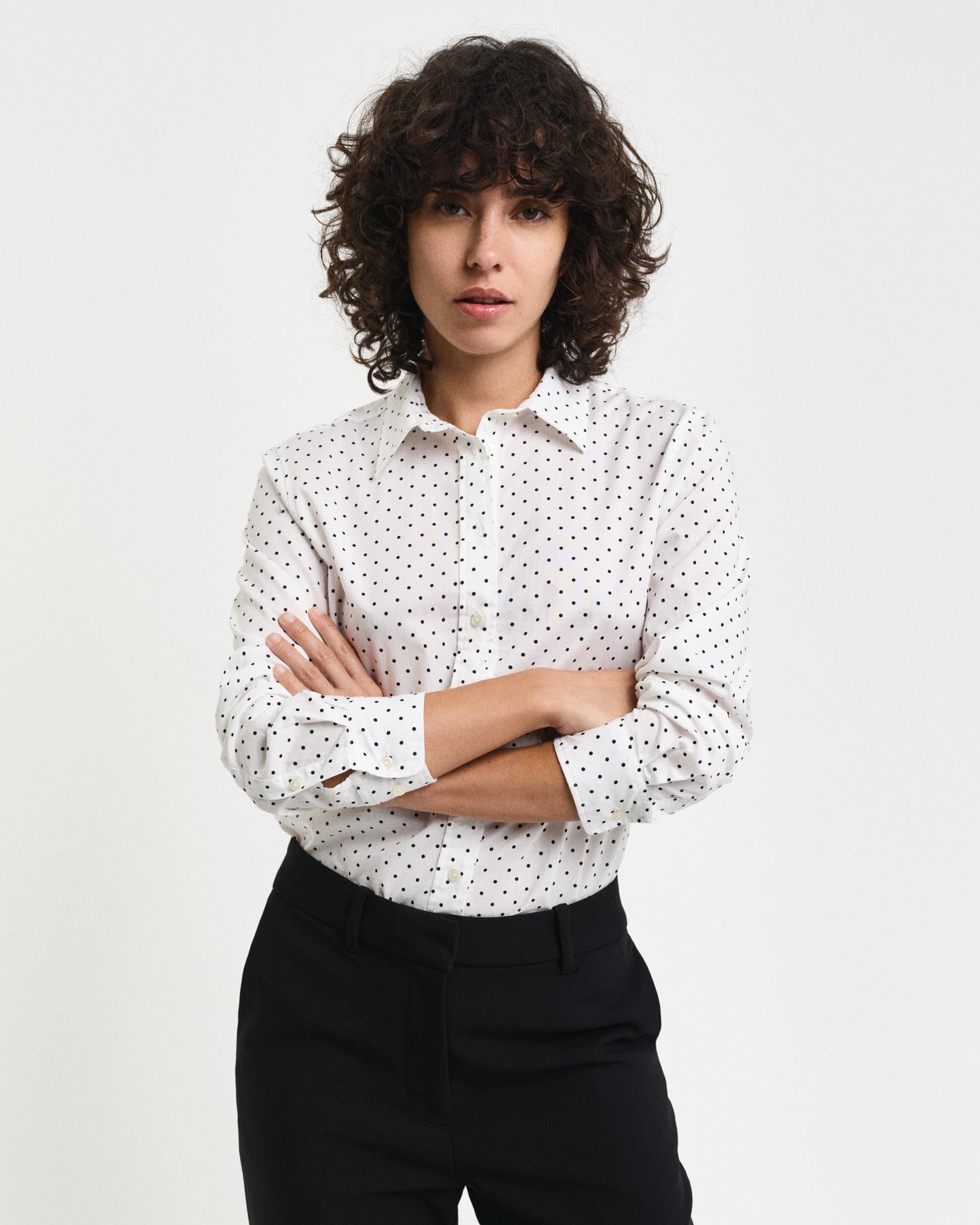 EGGSHELL, REG DOT PRINT CTN VOILE SHIRT, FRONT-VIEW BY GANT AU.