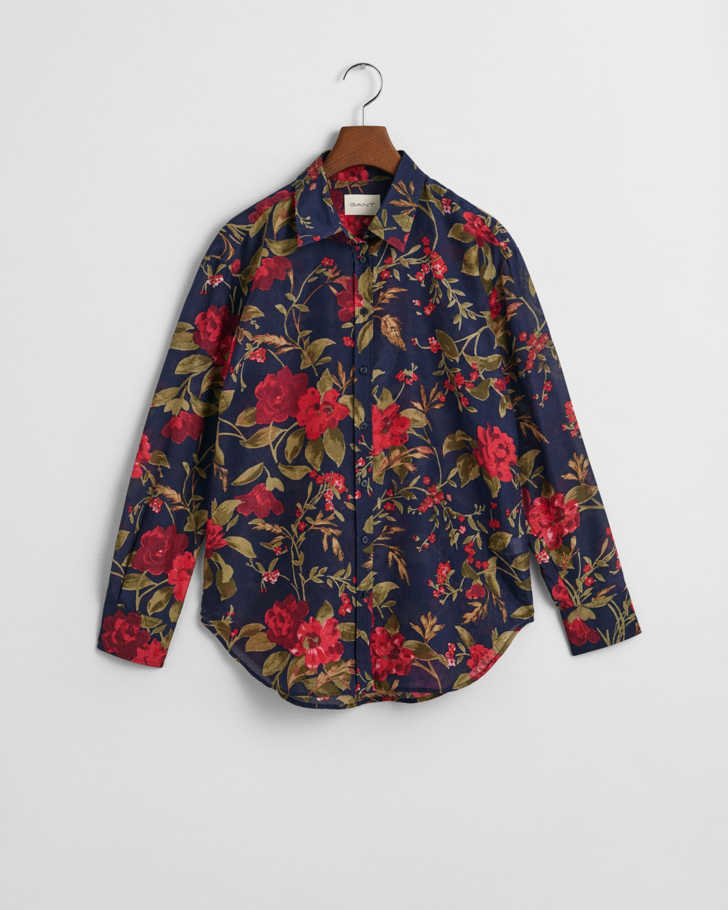 CLASSIC BLUE, REL ROSE PRINT COT SILK SHIRT, FLAT-LAY BY GANT AU.
