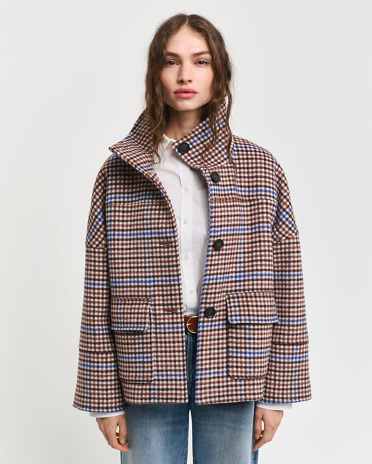 COLLEGE BLUE, CHECKED CROPPED WOOL JACKET, FRONT-VIEW BY GANT AU.