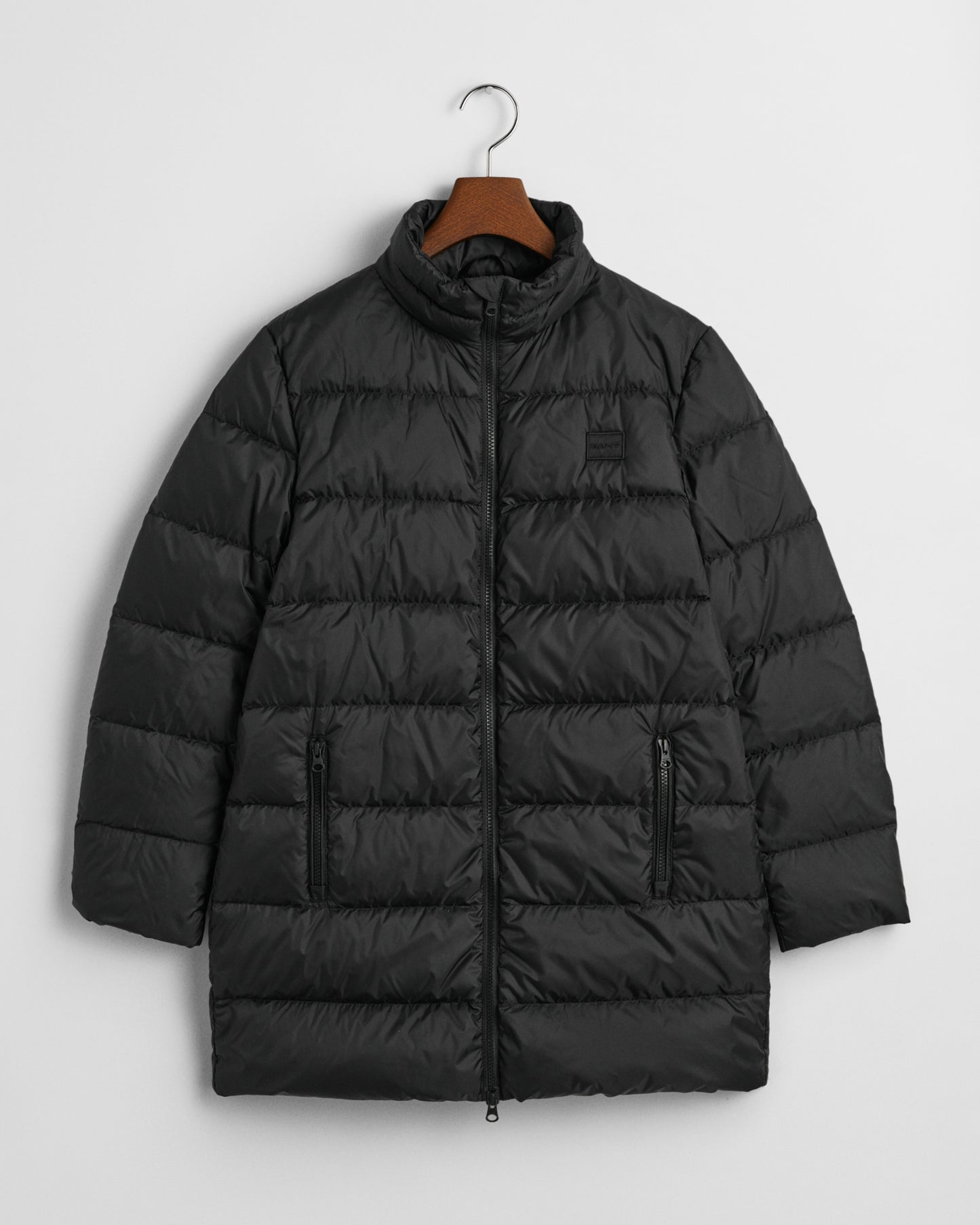 BLACK, LIGHT DOWN COAT, FLAT-LAY BY GANT AU.