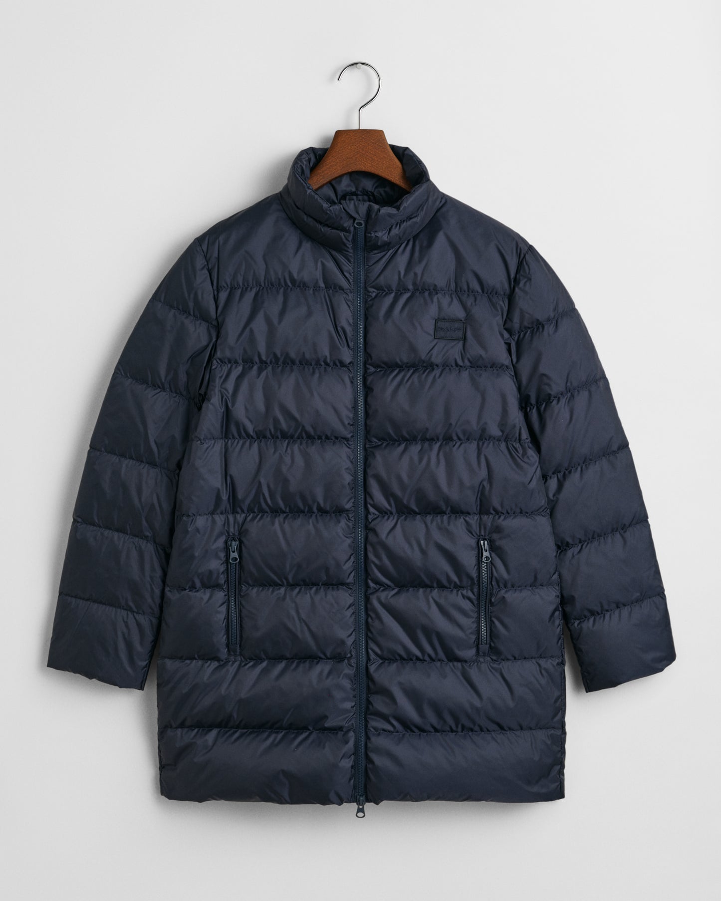 EVENING BLUE, LIGHT DOWN COAT, FLAT-LAY BY GANT AU.
