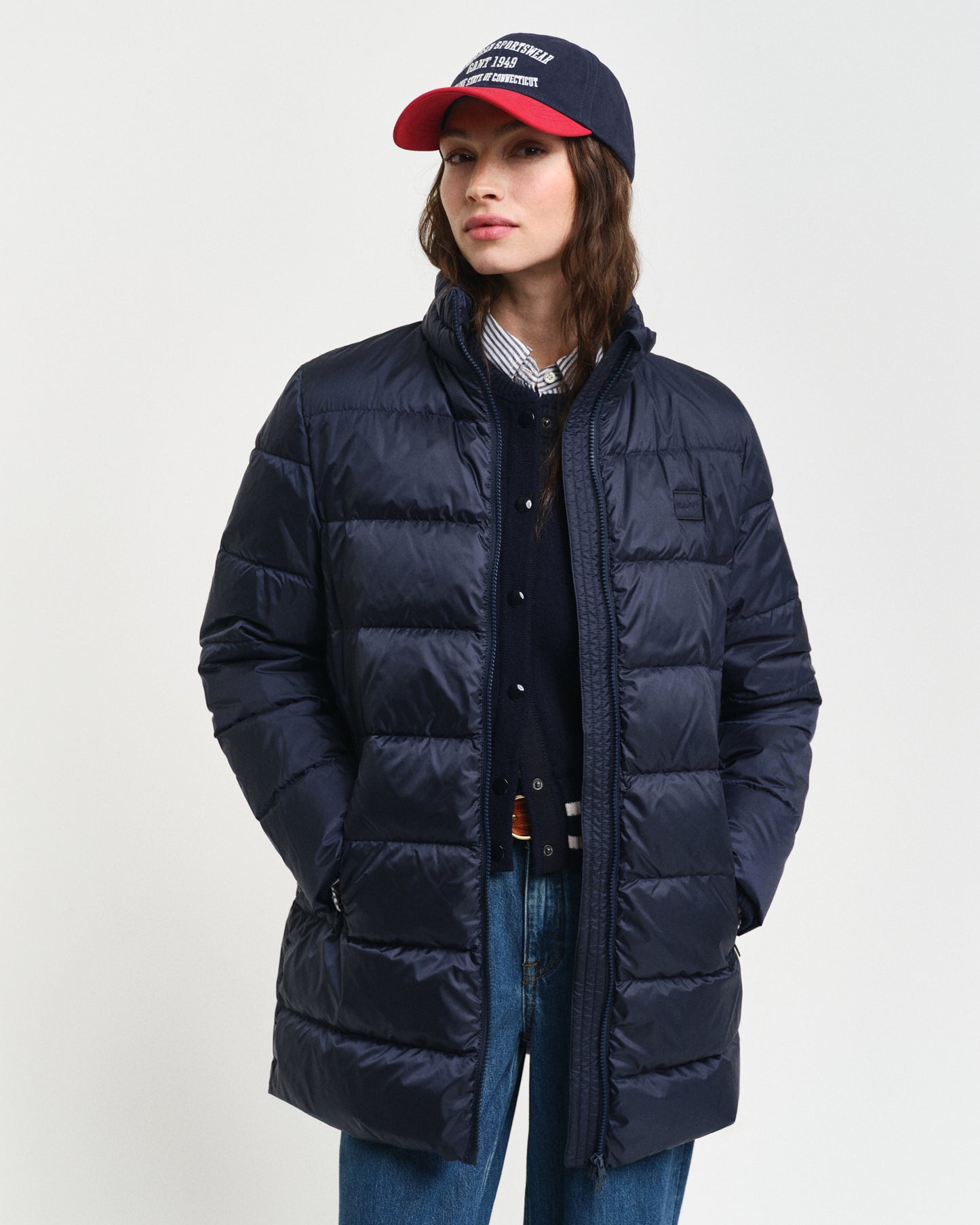 EVENING BLUE, LIGHT DOWN COAT, FRONT-VIEW BY GANT AU.