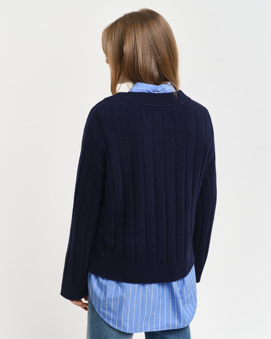 EVENING BLUE, WIDE RIBBED WOOL V-NECK, BACK-VIEW BY GANT AU.