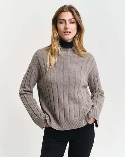 WARM GREY, WIDE RIBBED WOOL STAND COLLAR, FRONT-VIEW BY GANT AU.
