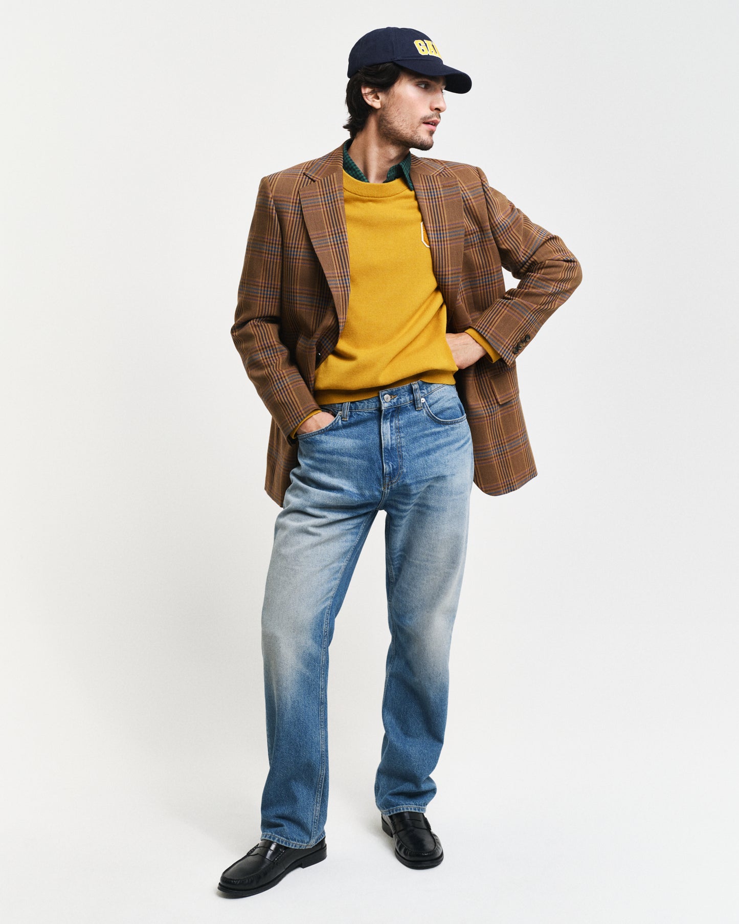 MAPLE YELLOW, BADGE C-NECK BY GANT AU.