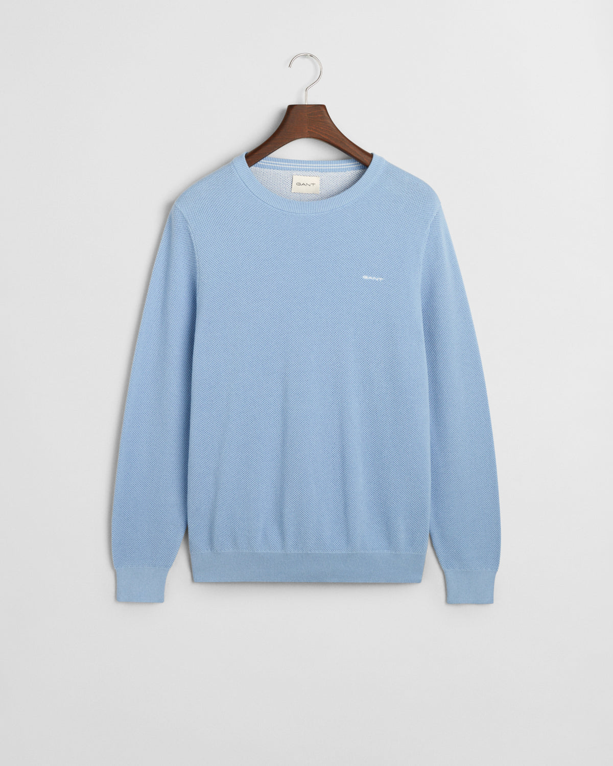 CLEAR SKY, COTTON PIQUE C-NECK, FLAT-LAY BY GANT AU.