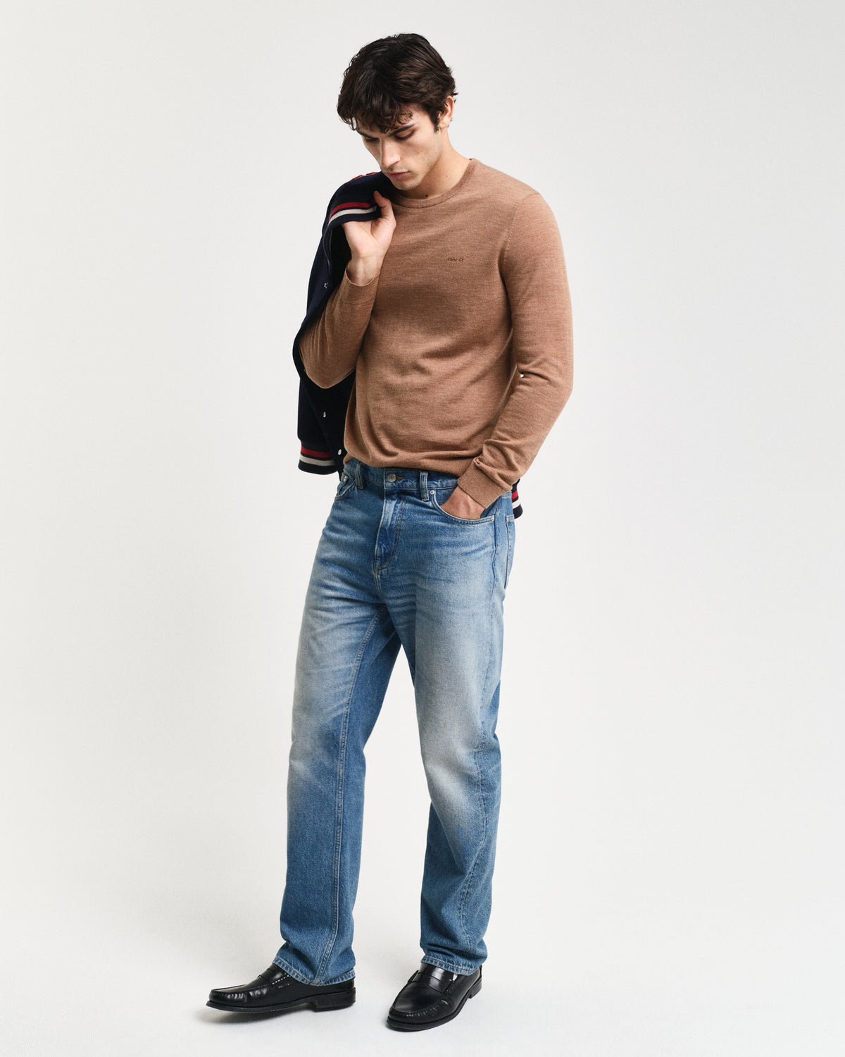 DK SAND MELANGE, EXTRAFINE MERINO WOOL C-NECK BY GANT AU.