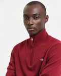 PLUMPED RED, SUPERFINE LAMBSWOOL HALF ZIP, CLOSE-UP BY GANT AU.
