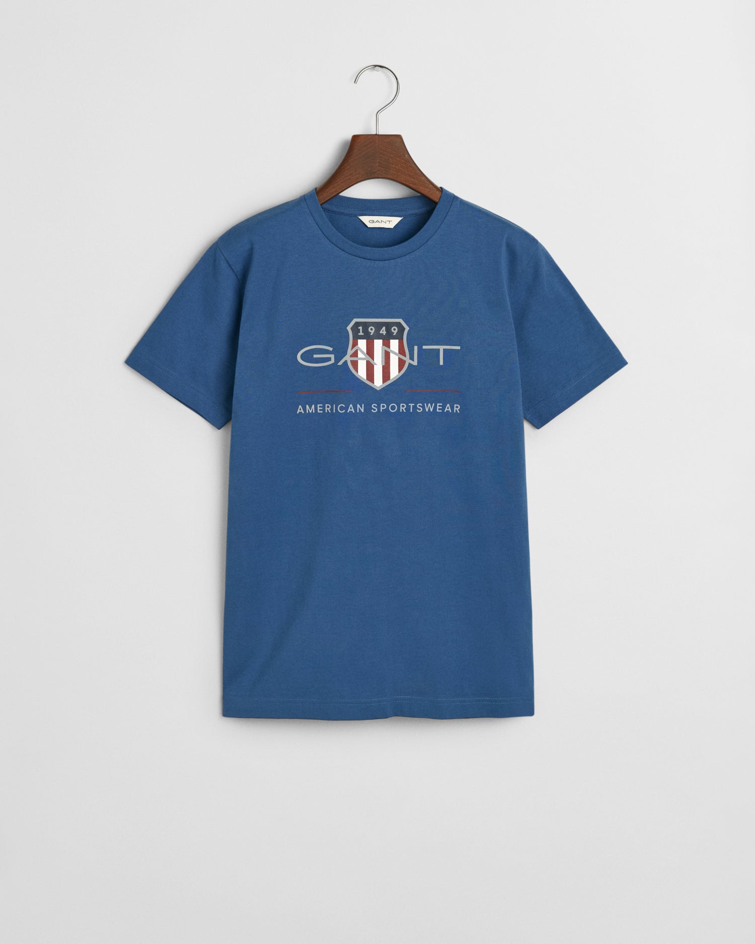 VINTAGE BLUE, ARCHIVE SHIELD SS T-SHIRT BY GANT AU.