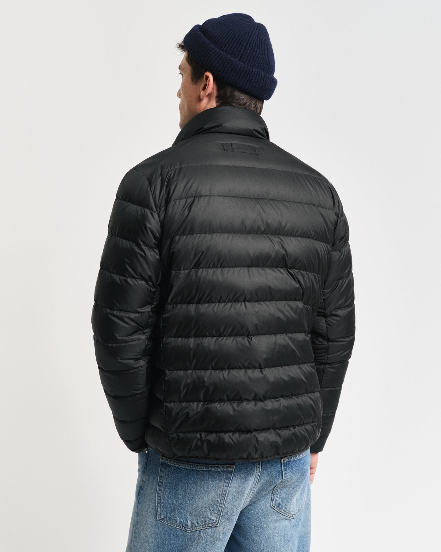 BLACK, LIGHT DOWN JACKET, BACK-VIEW BY GANT AU.