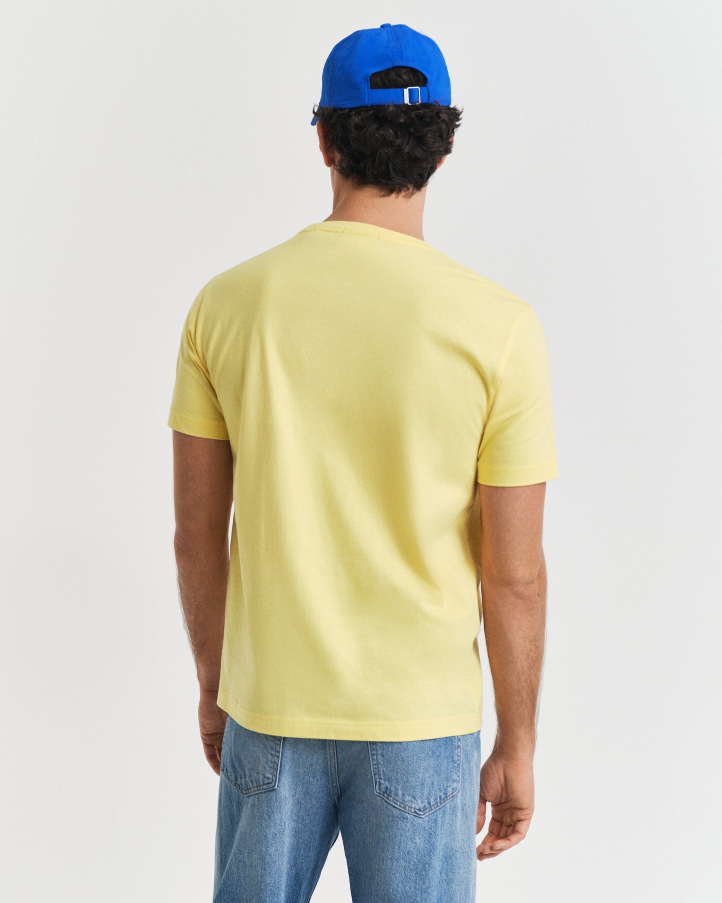 BANANA YELLOW, REG SHIELD SS T-SHIRT, BACK-VIEW BY GANT AU.