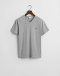 GREY MELANGE, SLIM SHIELD V-NECK T-SHIRT, FLAT-LAY BY GANT AU.