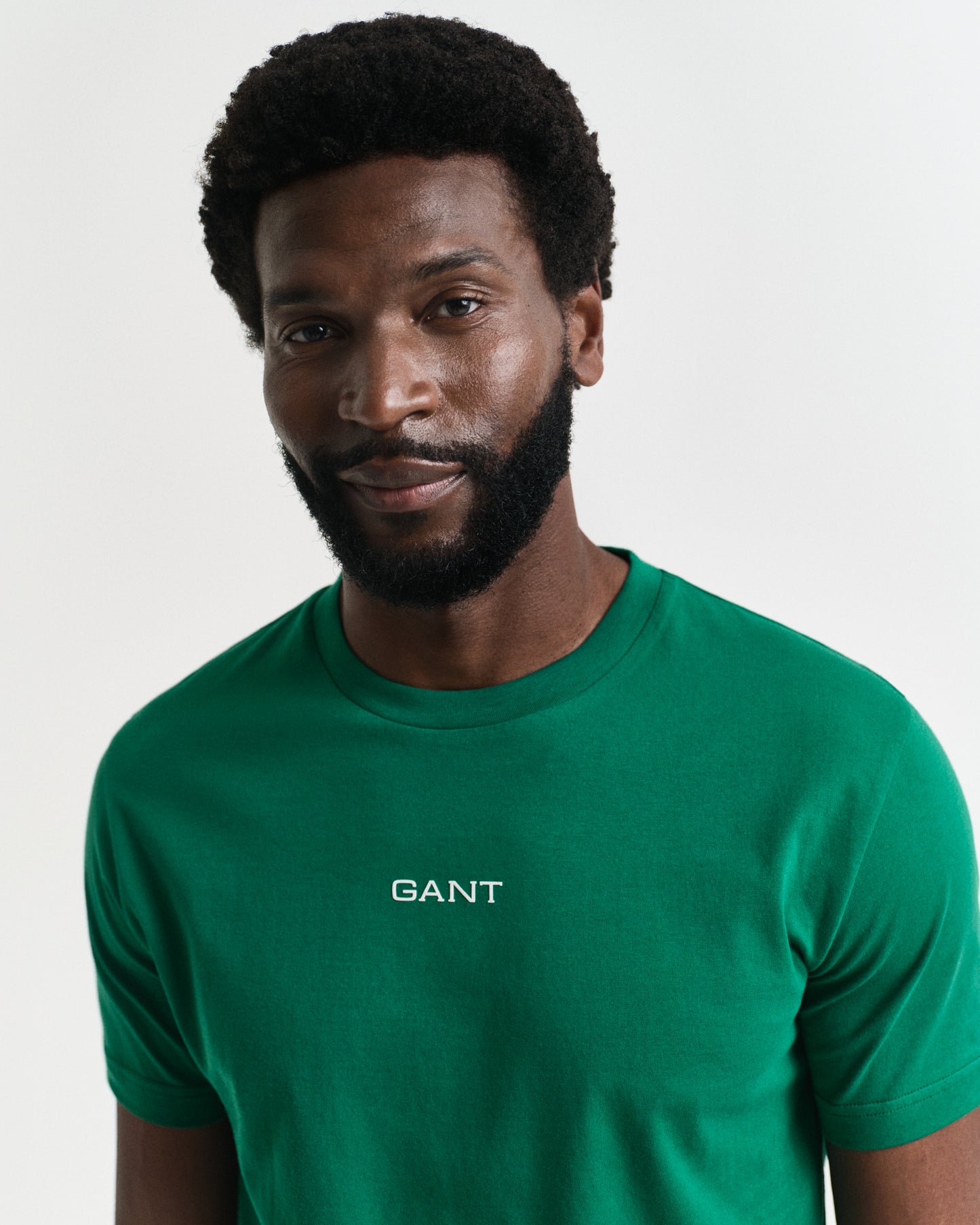 DEEP GREEN, GRAPHIC SS T-SHIRT, CLOSE-UP BY GANT AU.