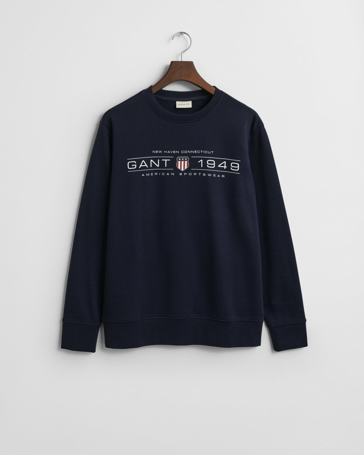 EVENING BLUE, GRAPHIC C-NECK SWEAT, FLAT-LAY BY GANT AU.