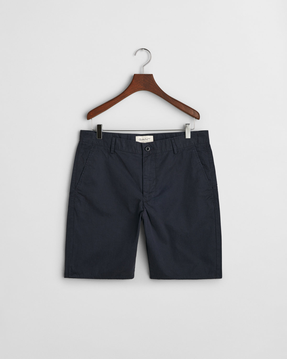 MARINE, RELAXED SHORTS, FRONT-VIEW BY GANT AU.