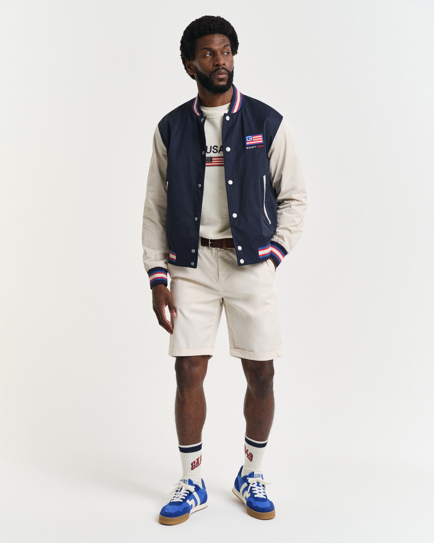 CREAM, REG SUNFADED CHINO SHORTS BY GANT AU.