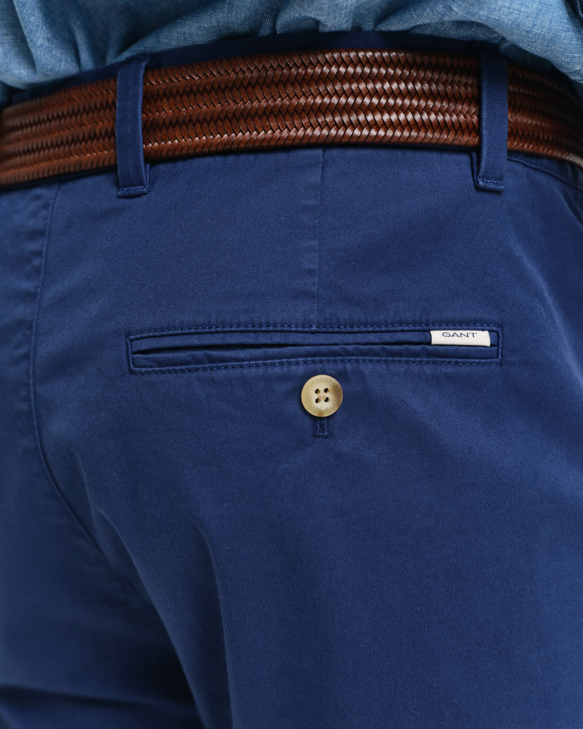 PERSIAN BLUE, REG SUNFADED CHINO SHORTS, CLOSE-UP BY GANT AU.