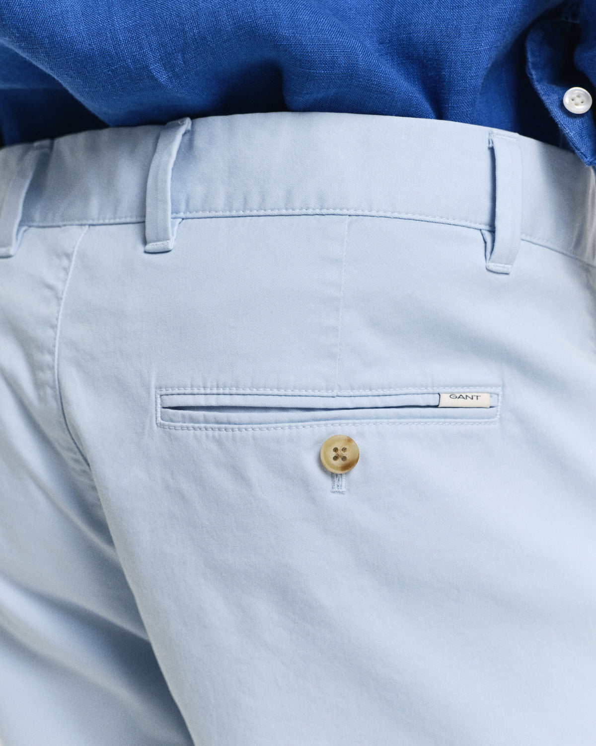 FRESH BLUE, REG SUNFADED CHINO SHORTS, CLOSE-UP BY GANT AU.
