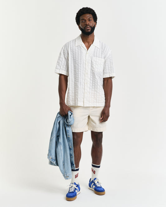 CREAM, REG SUNFADED DS SHORTS, FRONT-VIEW BY GANT AU.