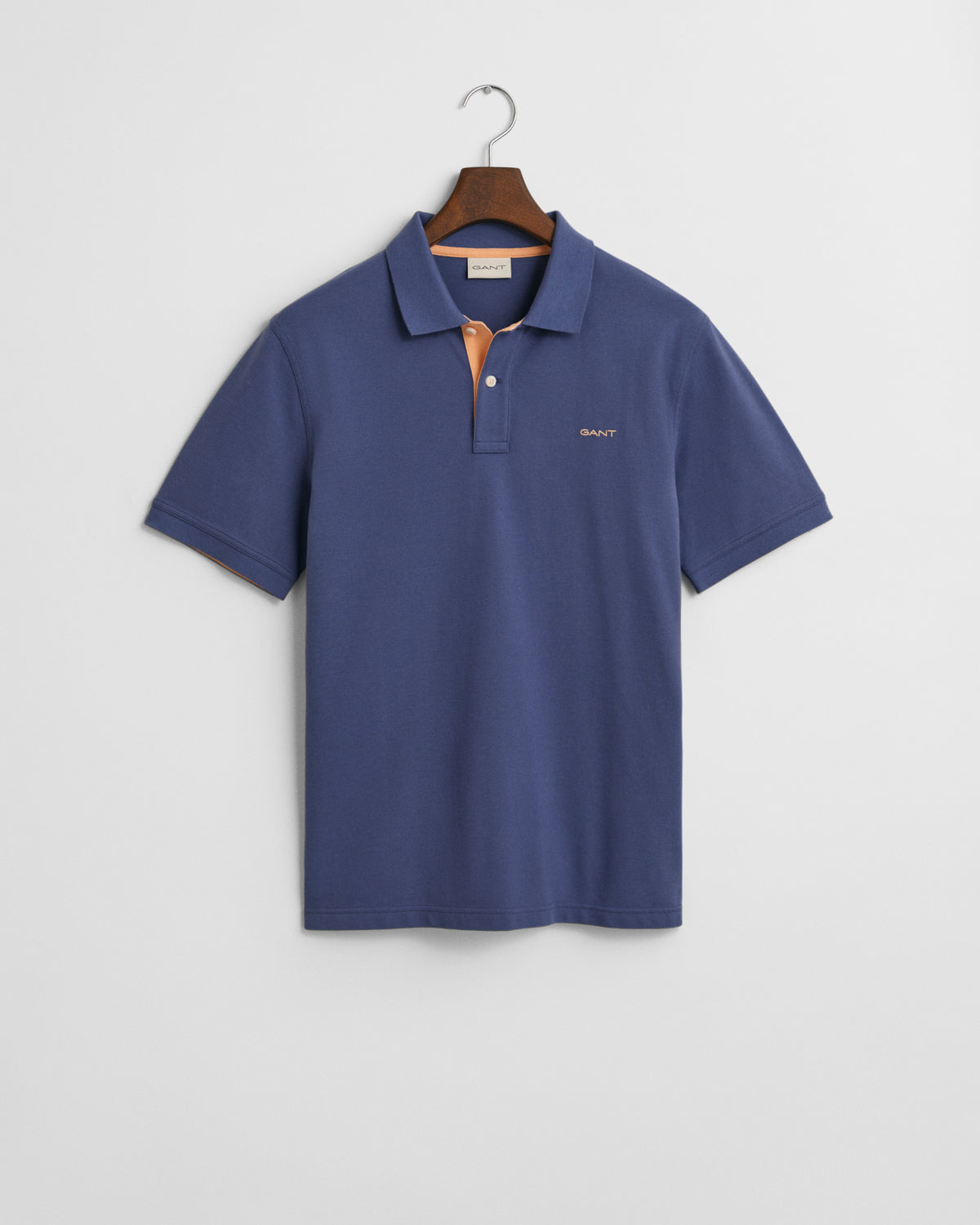 DUSTY NAVY, REG CONTRAST PIQUE SS POLO, FLAT-LAY BY GANT AU.