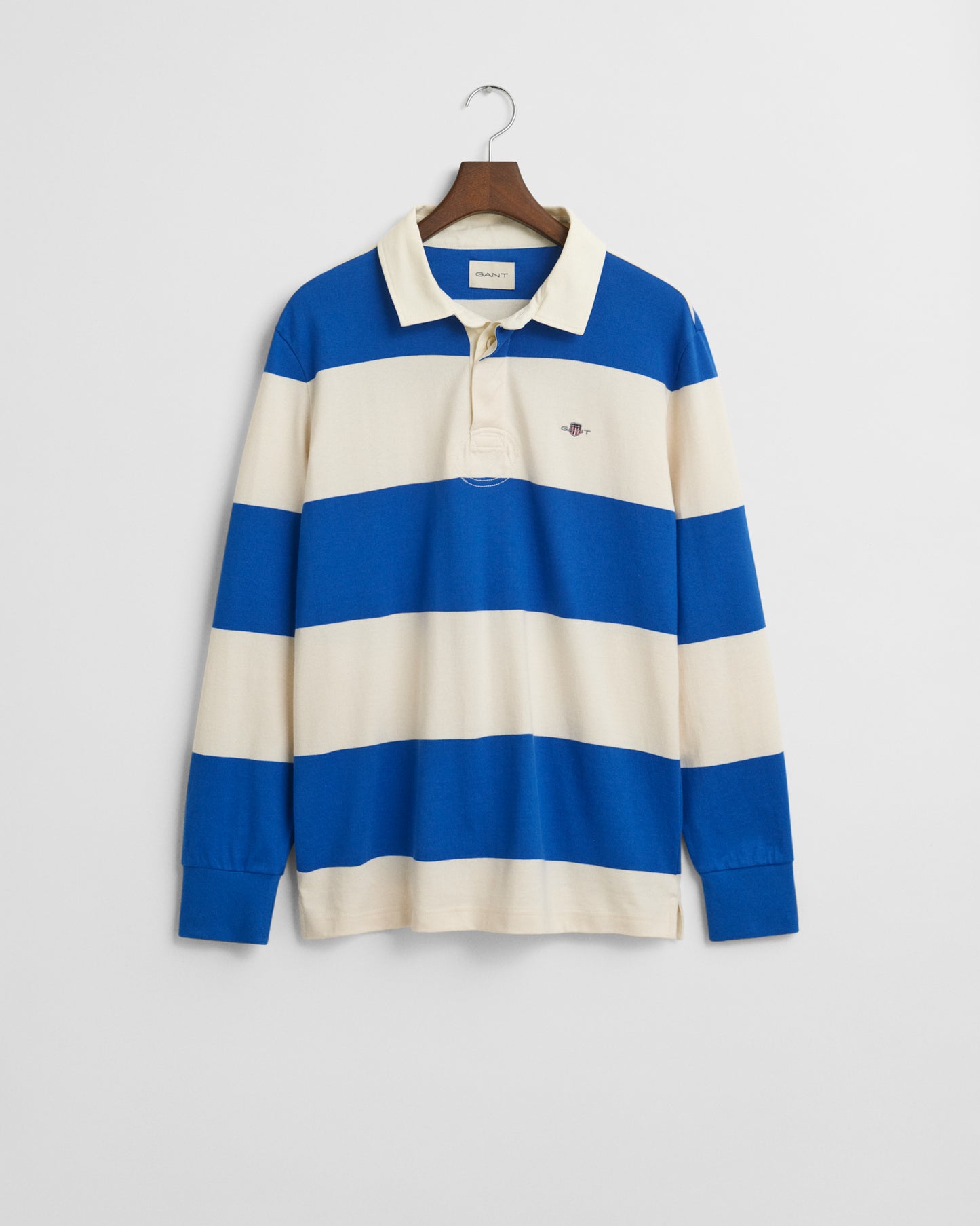 LAPIS BLUE, BARSTRIPE RUGGER, FLAT-LAY BY GANT AU.