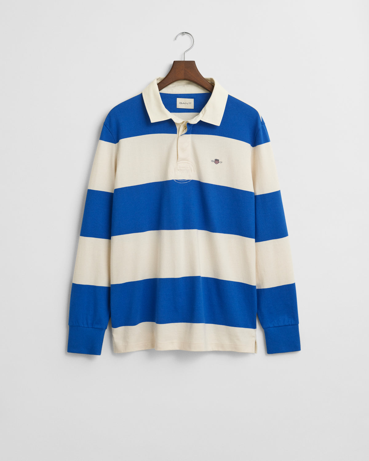 LAPIS BLUE, BARSTRIPE RUGGER, FLAT-LAY BY GANT AU.