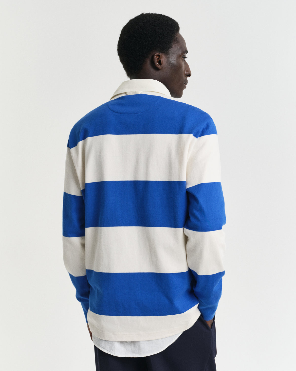 LAPIS BLUE, BARSTRIPE RUGGER, BACK-VIEW BY GANT AU.
