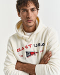 CREAM, GRAPHIC SWEAT HOODIE, CLOSE-UP BY GANT AU.
