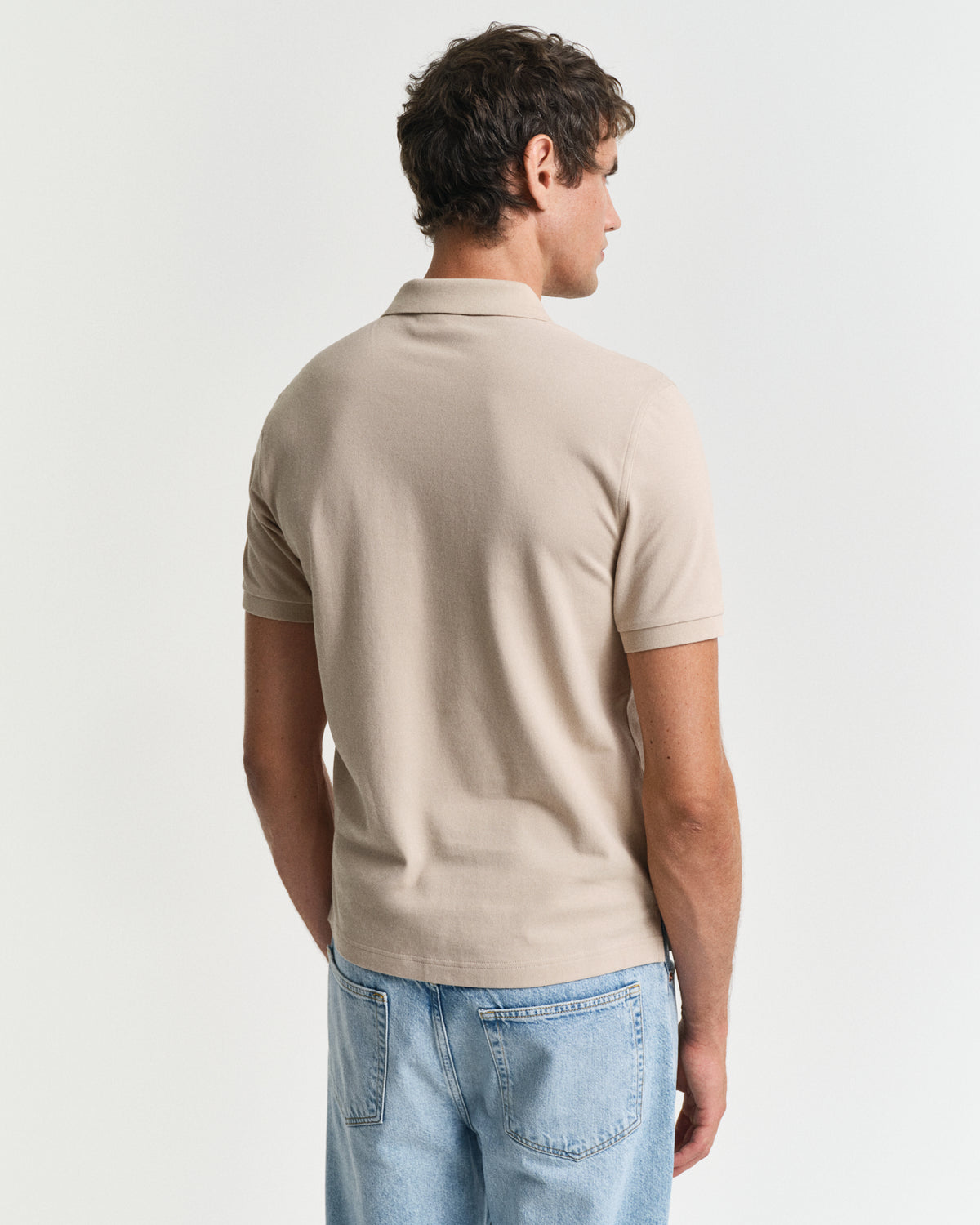 DRY SAND, REG SHIELD SS PIQUE POLO, BACK-VIEW BY GANT AU.