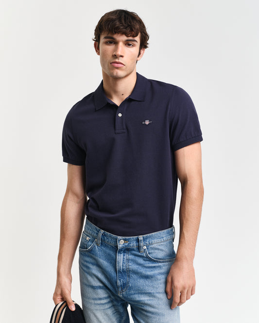 EVENING BLUE, REG SHIELD SS PIQUE POLO, FRONT-VIEW BY GANT AU.