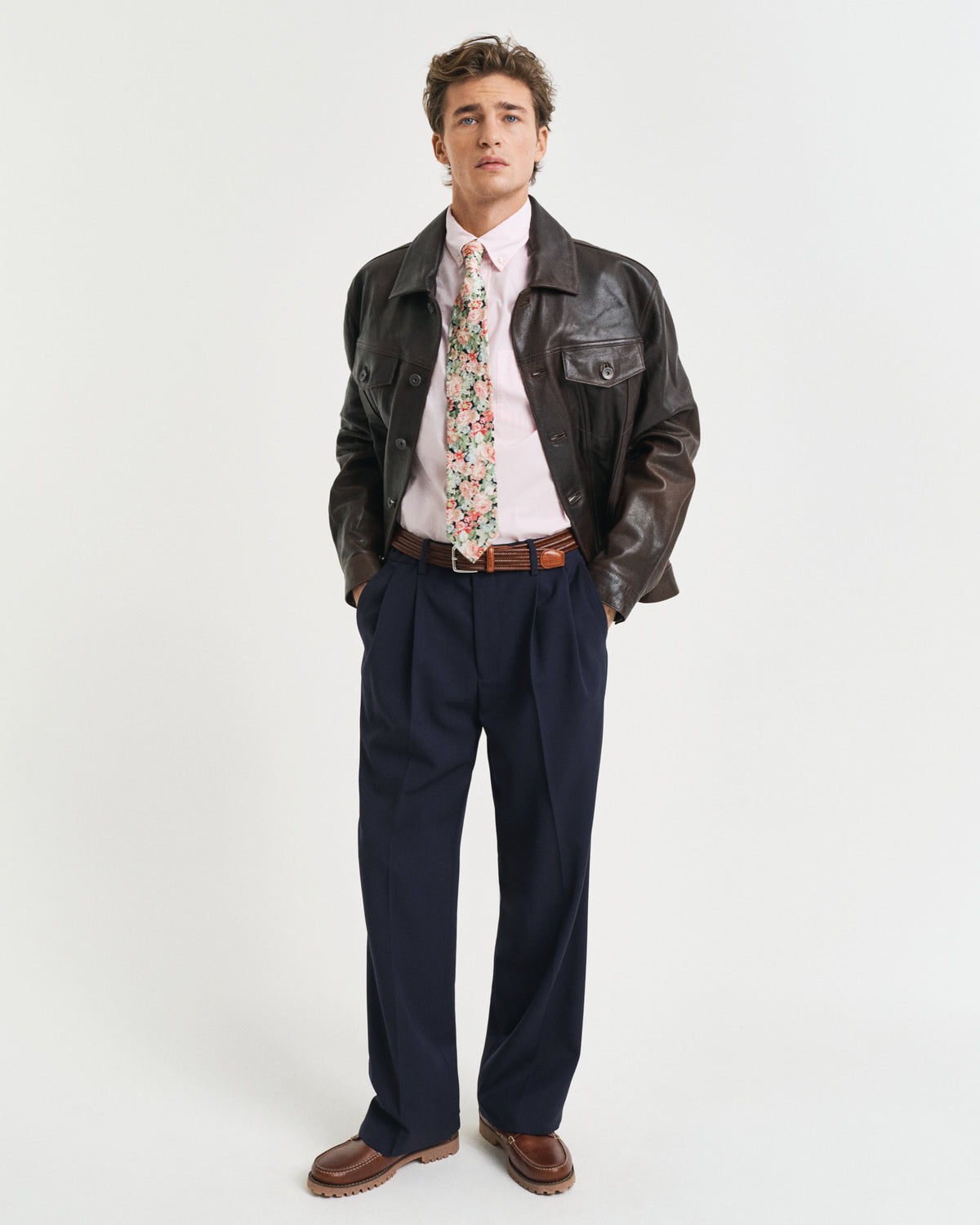 LIGHT PINK, REG CLASSIC POPLIN SHIRT BY GANT AU.