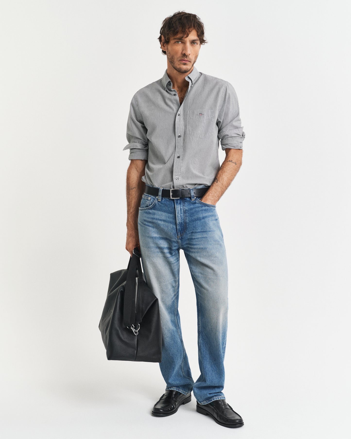 BLACK, REG CLASSIC POPLIN BANKER SHIRT BY GANT AU.