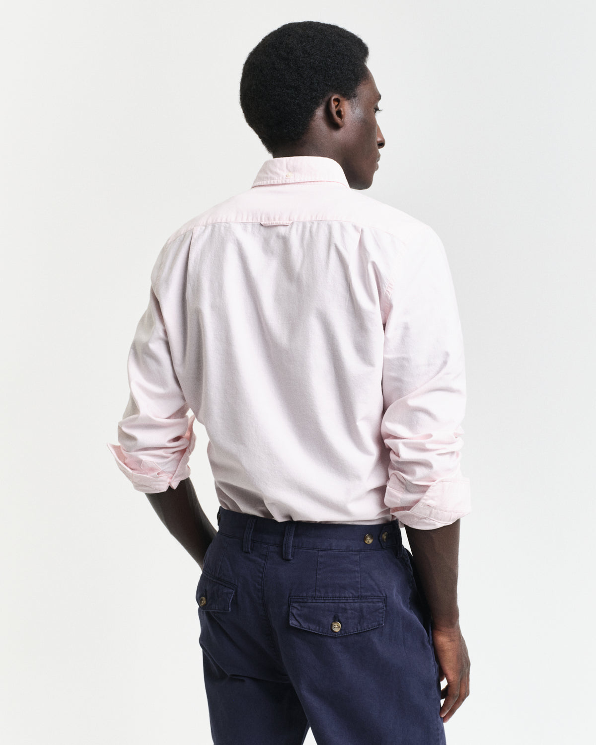 LIGHT PINK, SLIM CLASSIC OXFORD SHIRT, BACK-VIEW BY GANT AU.