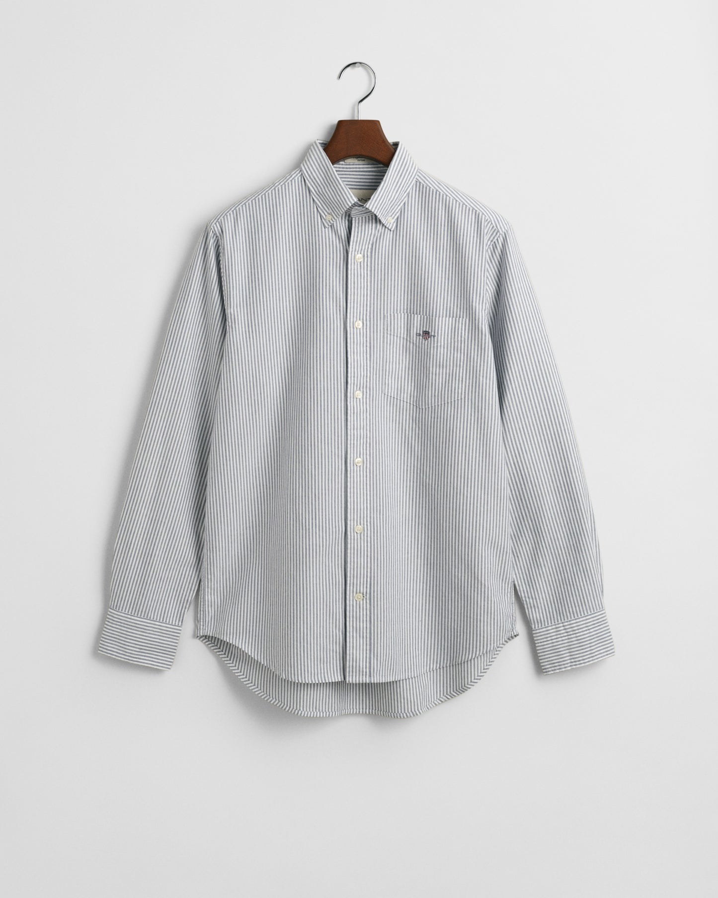 PERSIAN BLUE, REG CLASSIC OXFORD STRIPE SHIRT, FLAT-LAY BY GANT AU.